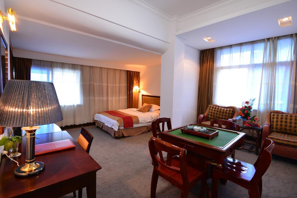 Baodao Exhibition Center Hotel Wuyishan  Esterno foto