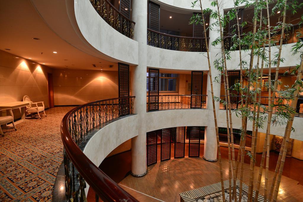 Baodao Exhibition Center Hotel Wuyishan  Esterno foto