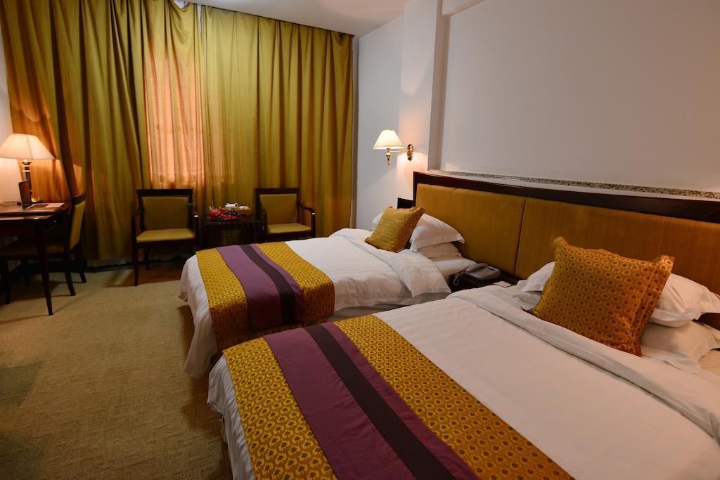 Baodao Exhibition Center Hotel Wuyishan  Camera foto