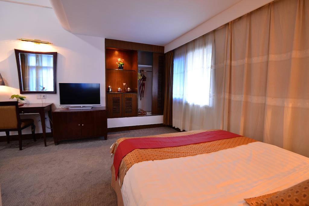 Baodao Exhibition Center Hotel Wuyishan  Camera foto