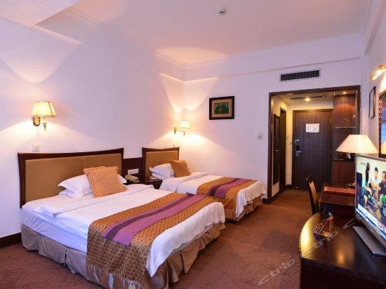 Baodao Exhibition Center Hotel Wuyishan  Esterno foto